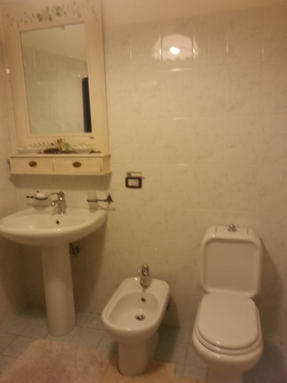 B&B United States Of Europe Catania Bagian luar foto