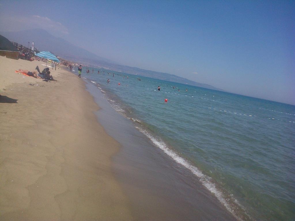 B&B United States Of Europe Catania Bagian luar foto